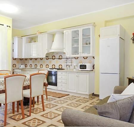 Casa Vacanze Rosy Giardini-Naxos Zimmer foto